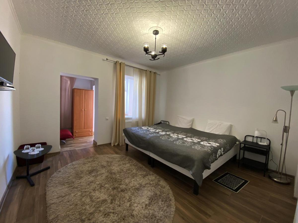 Olena Resort Briuhovîci Exterior foto