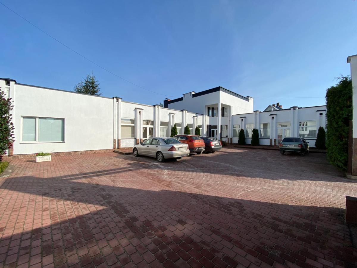 Olena Resort Briuhovîci Exterior foto