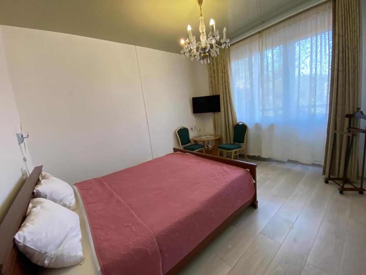 Olena Resort Briuhovîci Exterior foto